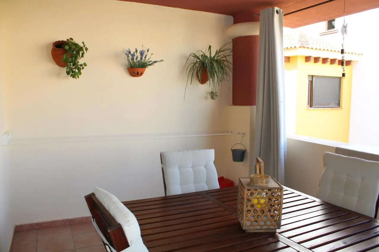 Marina Esuri. Bonito Apartamento Junto Al Algarve Portugues Y 10 Minutos De Isla Canela. Huelva